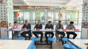 家校協(xié)同，專業(yè)賦能，共筑校園“舌尖安全”防線